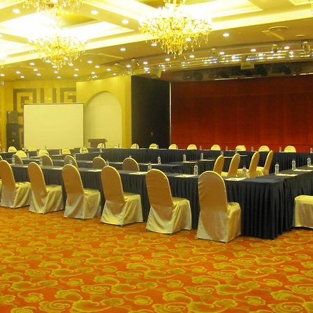 Best Western New Century Hotel 上海市 エクステリア 写真